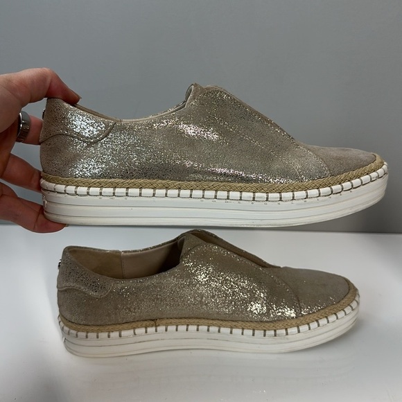 J Slides Karla Gold Brushed Leather Casual Slip On Sneakers Size 7.5 - Picture 13 of 15